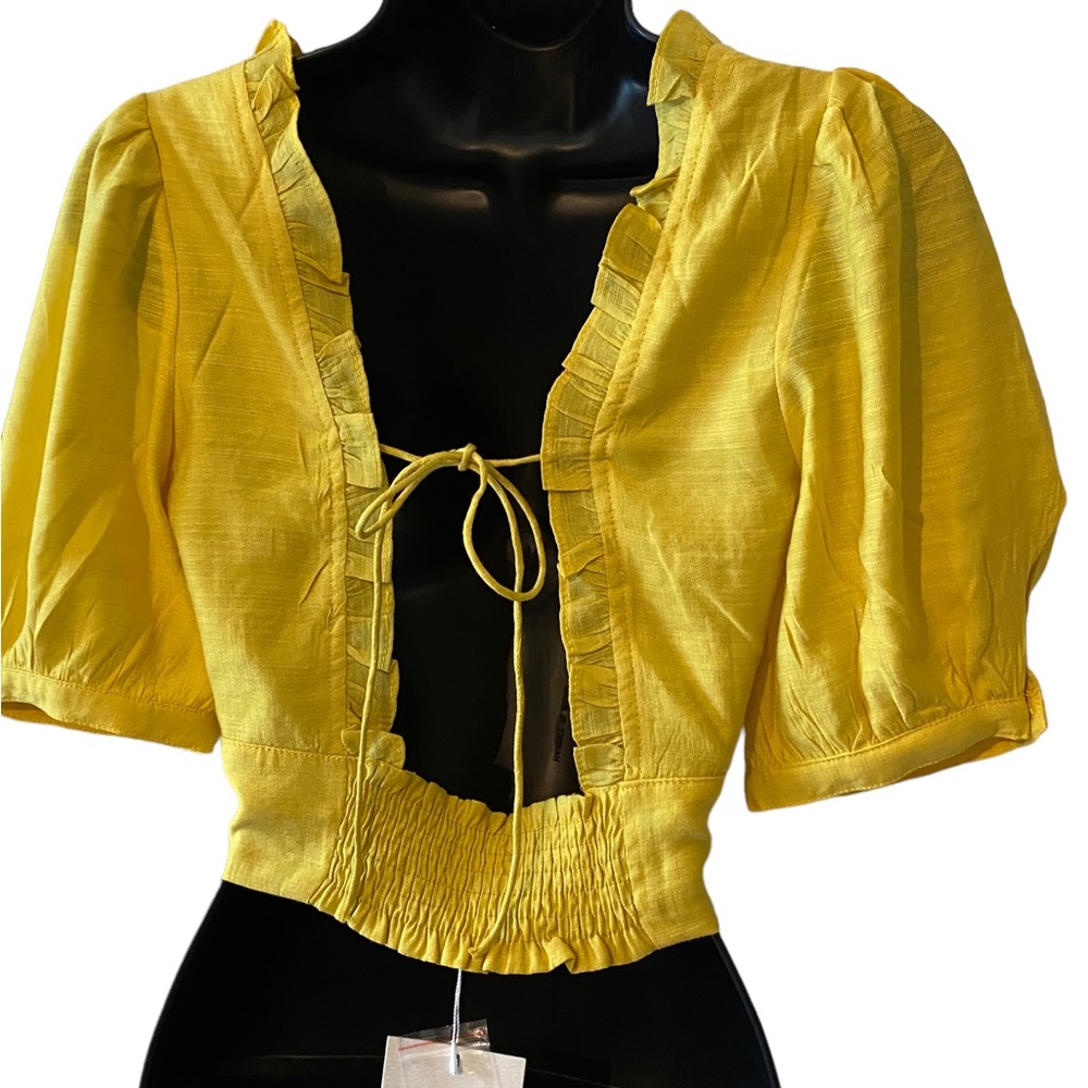 Juniors NWT yellow Skylar Rose crop top with ruffle hem & open tie back Med - Picture 6 of 10